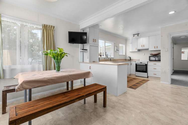 22 Rimu Street Gate Pa_10