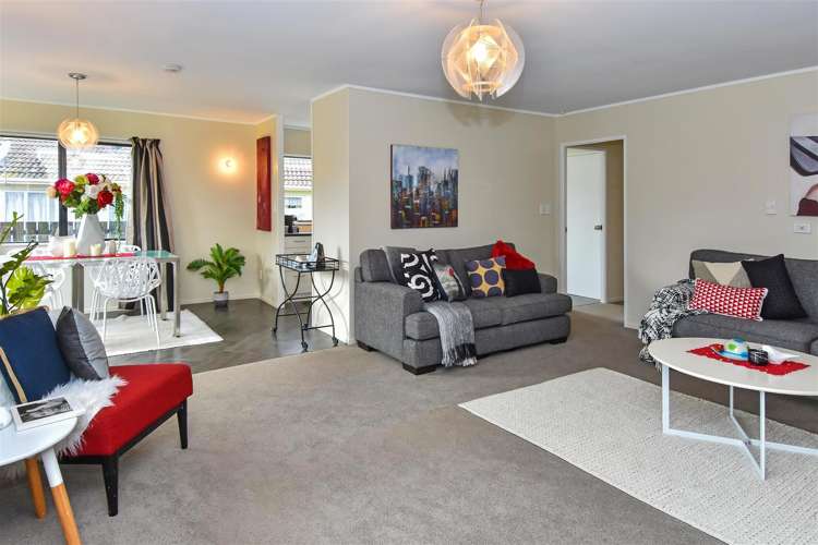 7 Bill Phillip Place Clendon Park_7