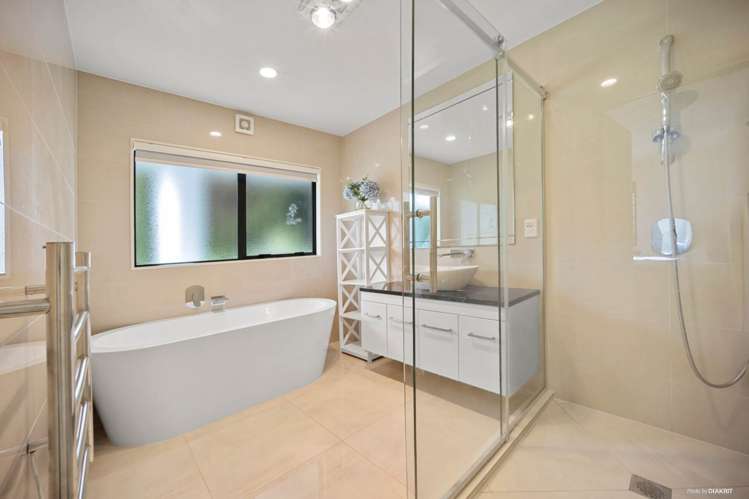 8 Kahala Place West Harbour_9