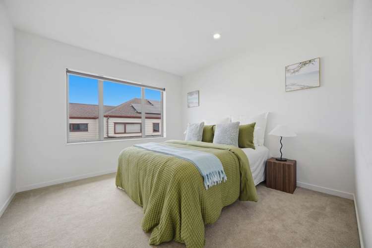 5 Thomas Rielly Avenue Hobsonville_11