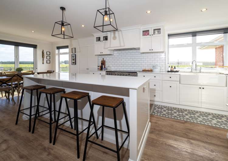 241 Grahams Road Willowby_5