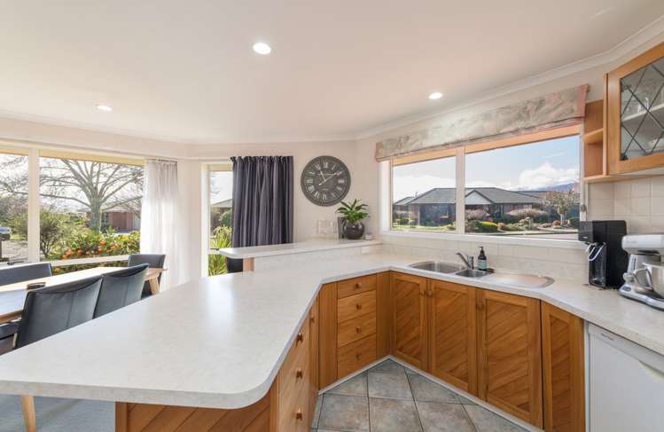 14 Saint James Avenue Richmond_6