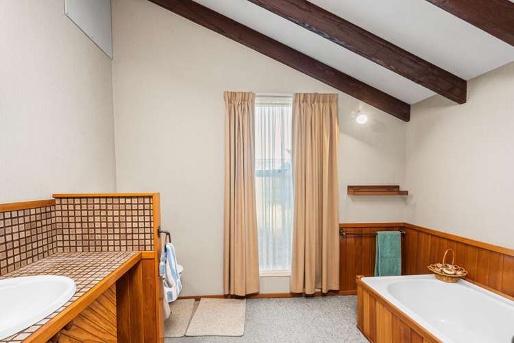 24 Panorama Road Clifton_21