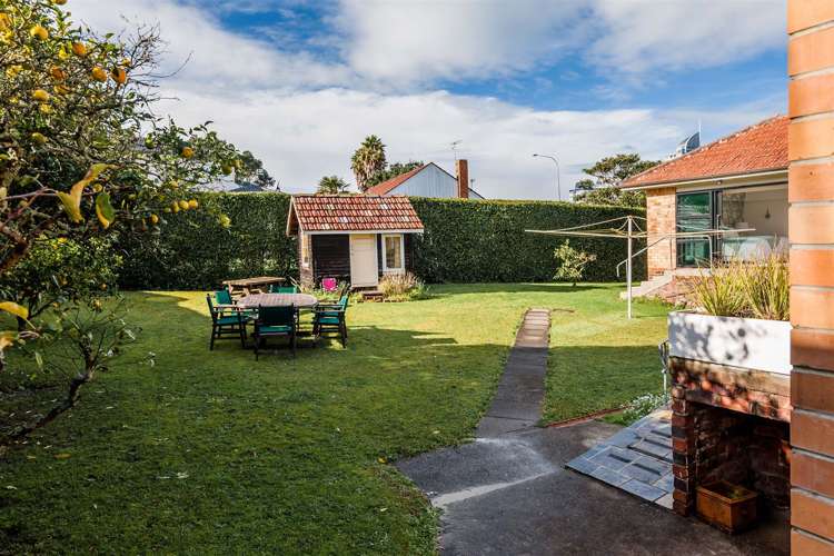 11 Lake Pupuke Drive Takapuna_5