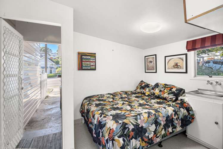 28 Carrington Street New Plymouth Central_17