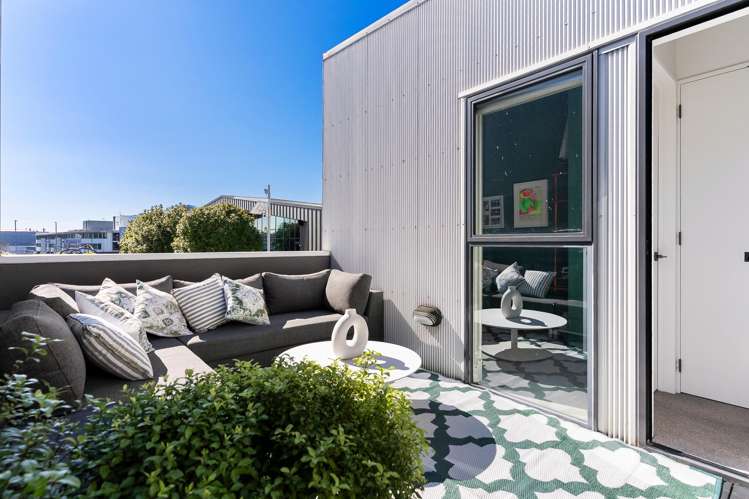 84 Fisher-Point Drive Auckland Central_19