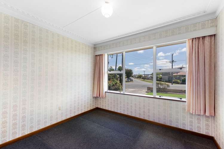 16 Oakland Street Mataura_12