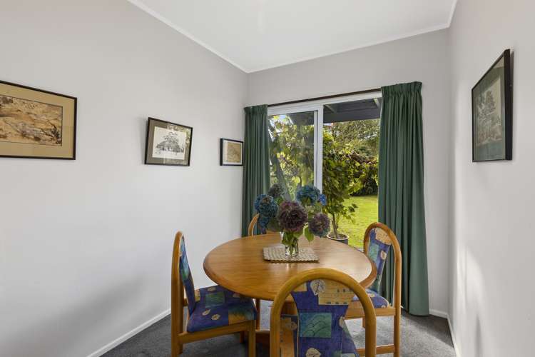 17 Trinity Avenue Epuni_5