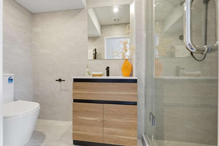 9A Doughty Place Otara_13