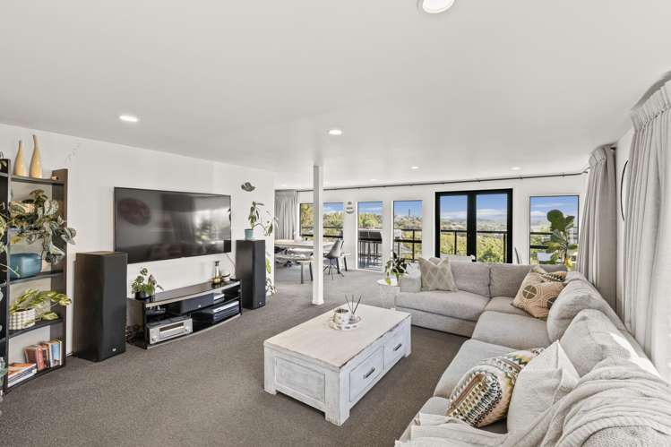 106 Mount View Road Bastia Hill_1