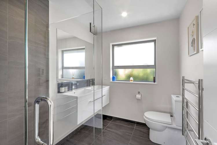 2 Amelia Place Wigram_6