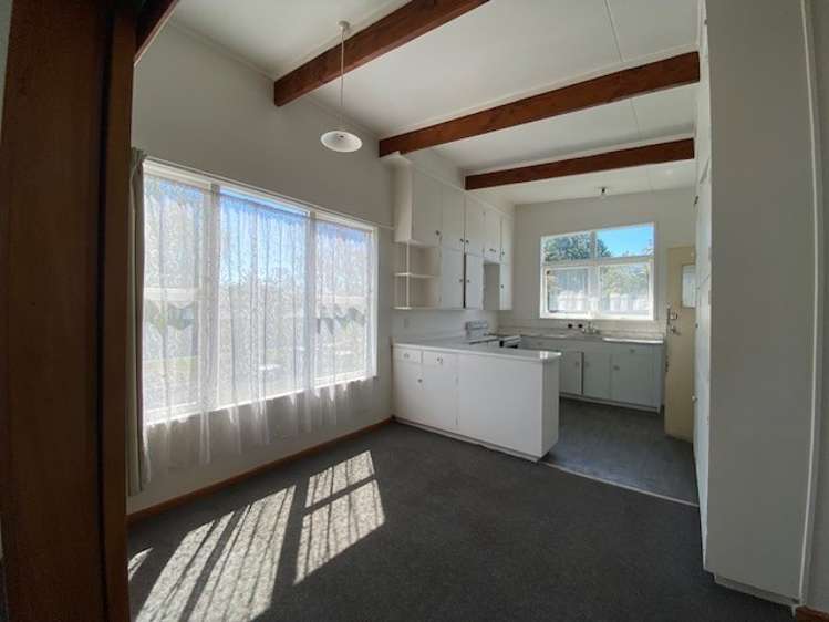 623 Kiwi Street 10476_2