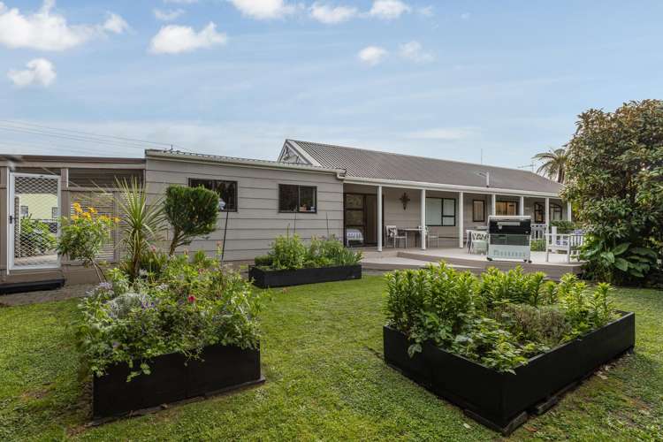 133 Raumati Road Raumati Beach_15