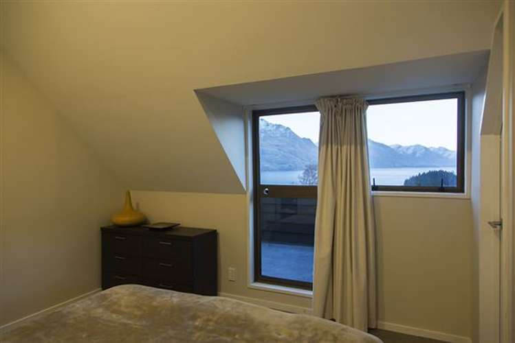 40 Suburb Street Queenstown_26