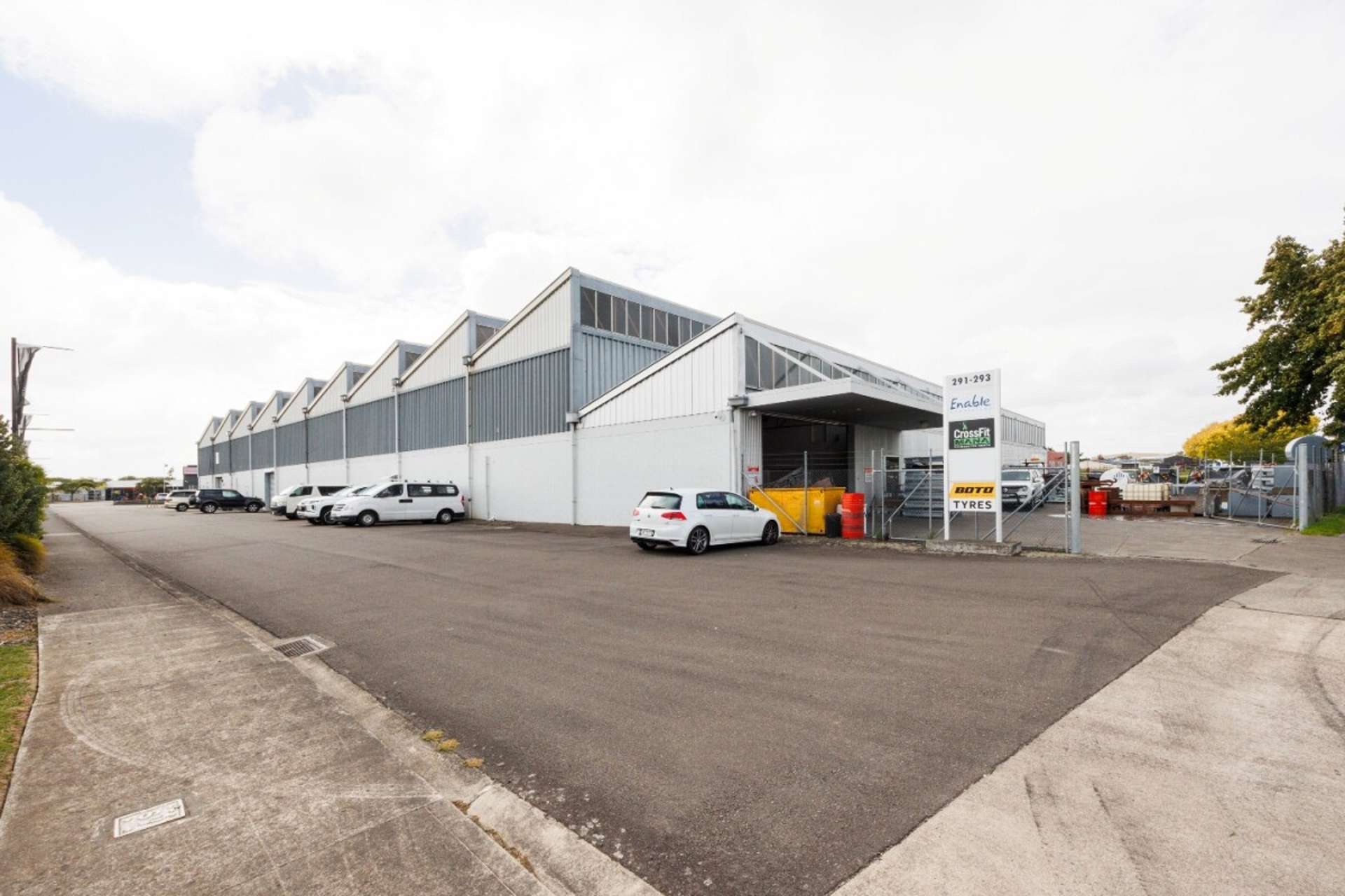 291 Tremaine Avenue Cloverlea_0