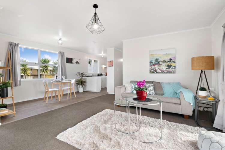 24 Justin Place Te Atatu Peninsula_3