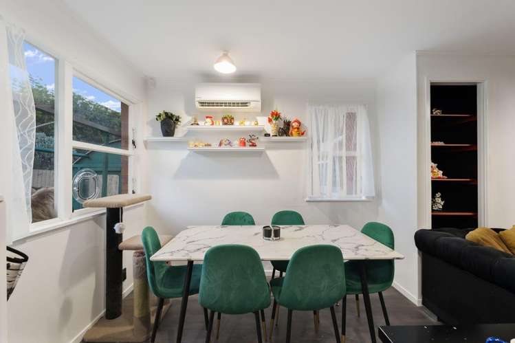 16 Thornlow Street Glendene_6