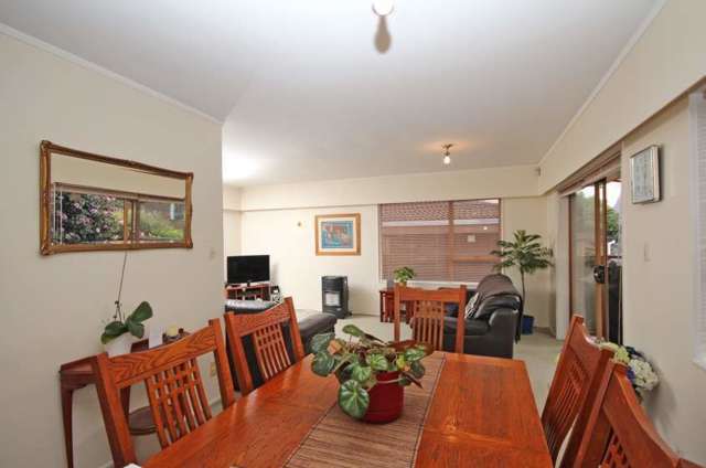 4/4 Lauchlan Avenue Epsom_4