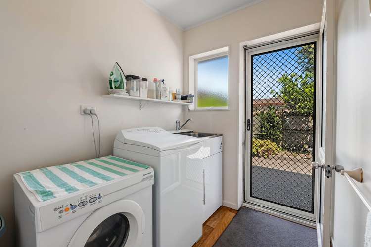 4 Lakeside Drive Orewa_6