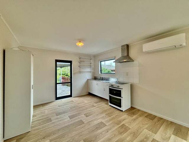 3A Shelly Bay Road Beachlands_1