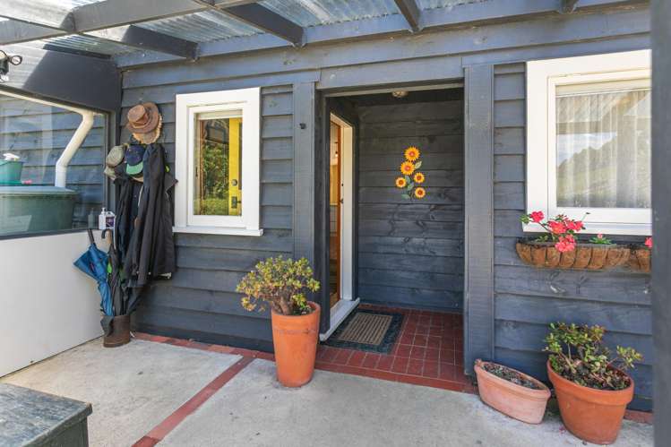 37 Kapowai Road Coroglen_40