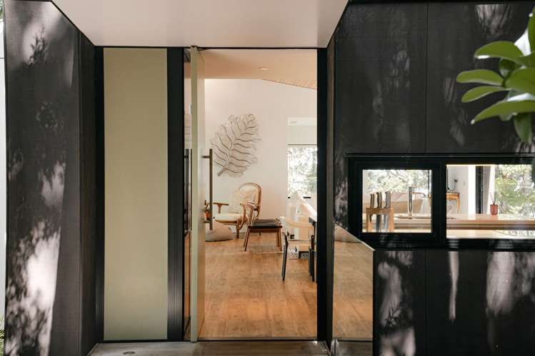 34 Arapito Road Titirangi_7