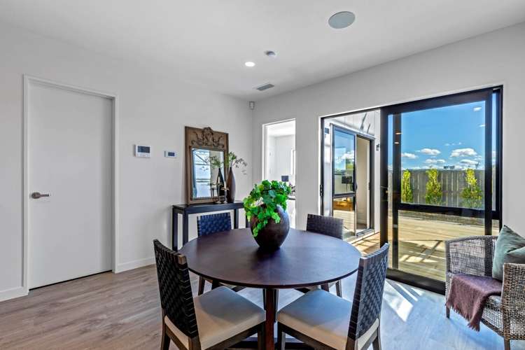 11 Green Bamboo Road Hobsonville_5