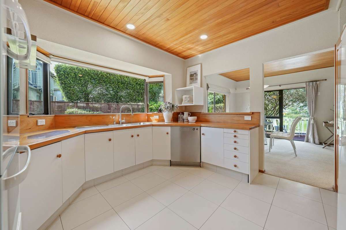 28B Charles Fox Place_3