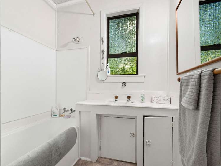 611 Blockhouse Bay Road Blockhouse Bay_26