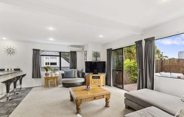 3/49 Ranui Terrace Tawa_2