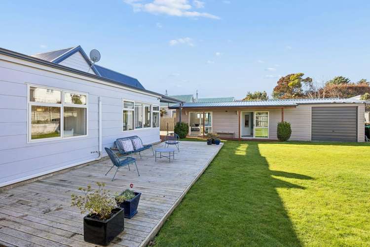 17 Sandringham Street Saint Clair_26