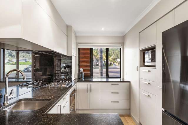 16C Sanctuary Cove Pauanui_4