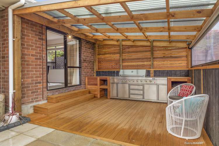 41 Peterhouse Street Tawa_14