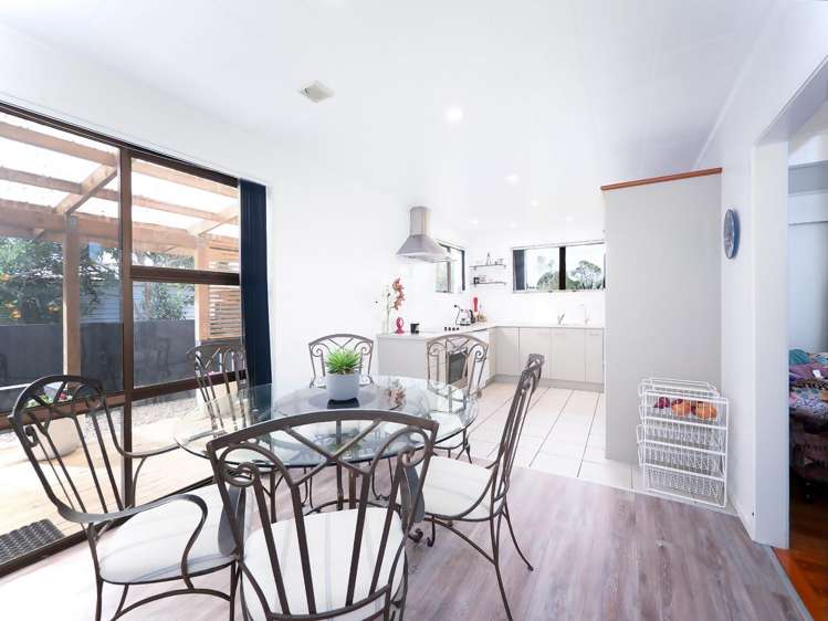 2 Totara Place_2
