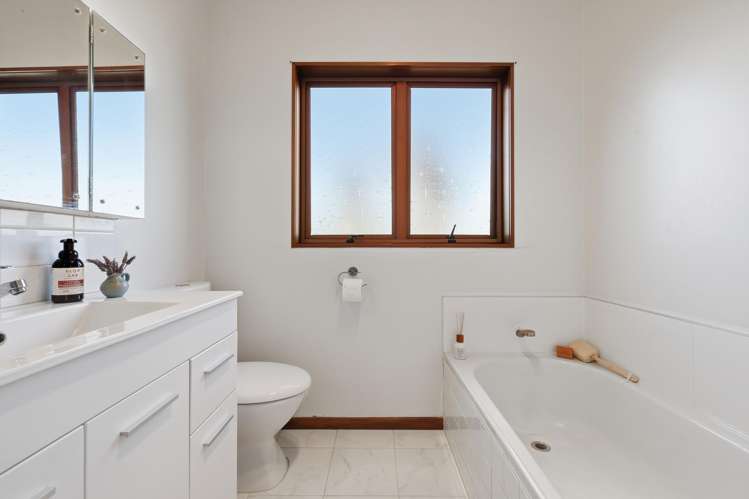 16 Fallow Street Browns Bay_16