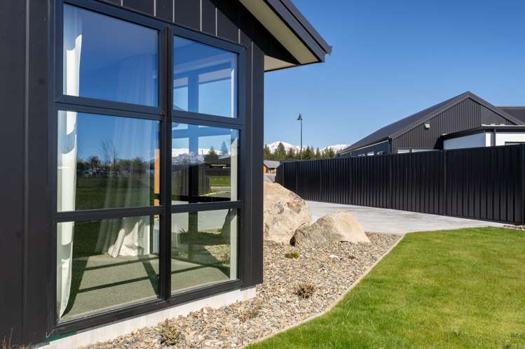 20 Jack Adamson Drive Twizel_21