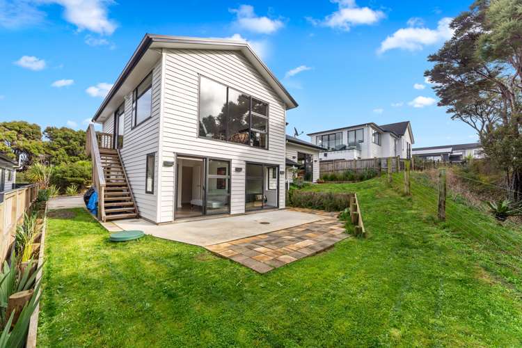 5 Libertia Lane Orewa_32