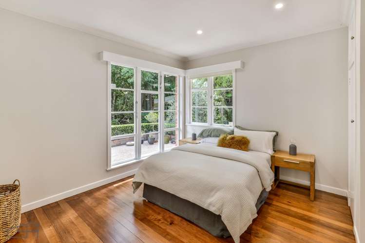 155 Scenic Drive Titirangi_20