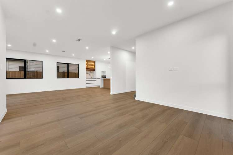 14 Gertrude Cole Road Clarks Beach_13