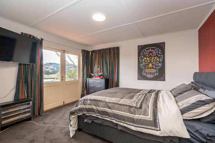 42 Columba Avenue Calton Hill_9