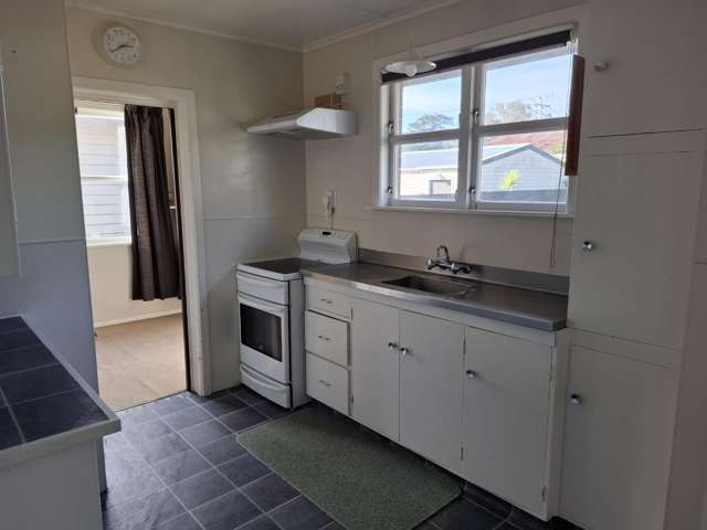 33 High Street Bulls_1