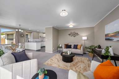 2/75 Howick Road_3