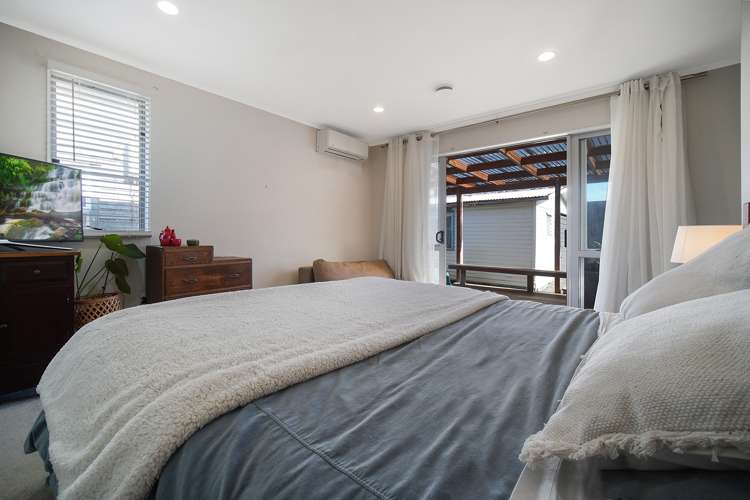 22 Muir Avenue Mangere Bridge_10