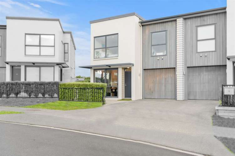 68 Matairangi Avenue Totara Heights_22