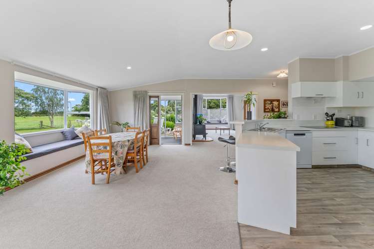 137 Lord Rutherford Road South Brightwater_12