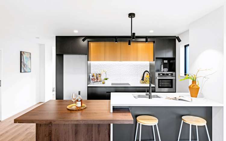 5a Crystal Avenue Glendene_8