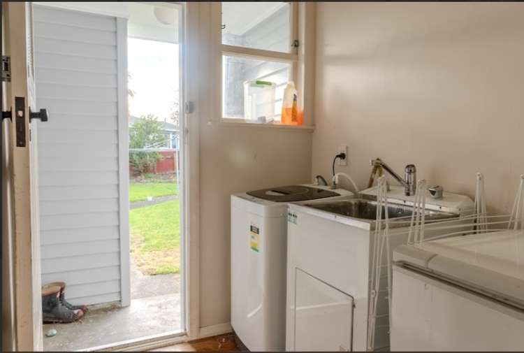 32 Edinburgh Street Feilding_17