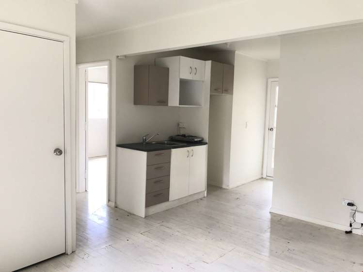 12 Melton Road Mount Wellington_8