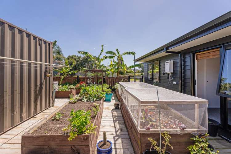 150 Harbour Drive Matarangi_24