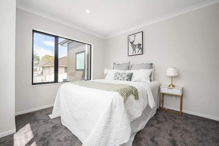 16a Glenmore Road Sunnyhills_11